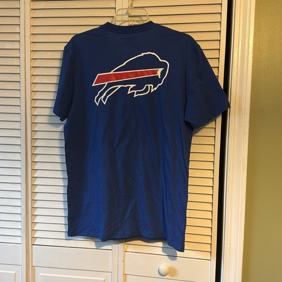 Buffalo Bills T-shirt - Picture 2 of 3